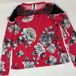 Insta Girl Girl's Size 6 Floral Shirt w/ Chain